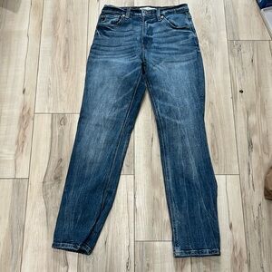 Kancan Slim straight 8658M stone wash medium high rise size 3/25